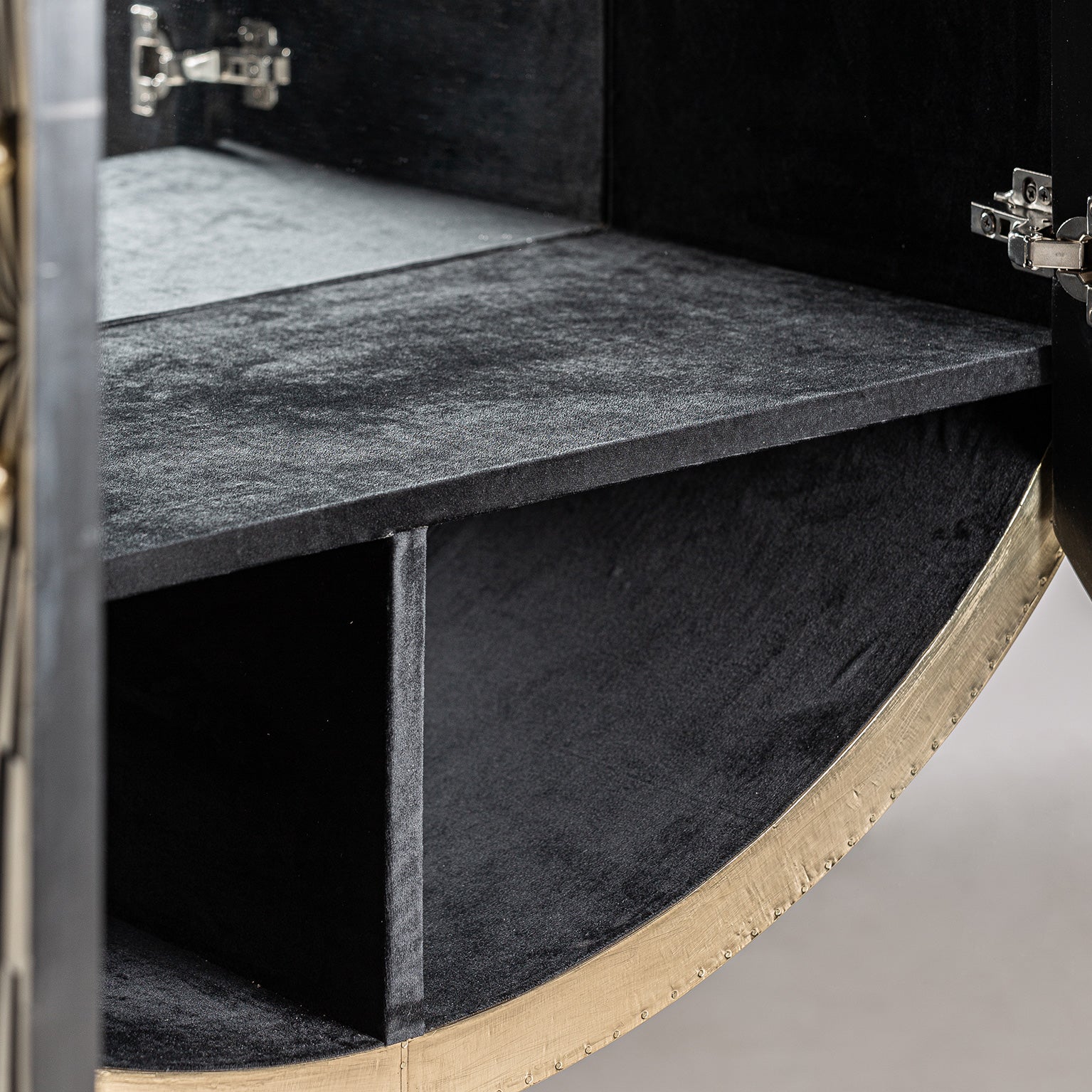 GATSBY BAR CABINET